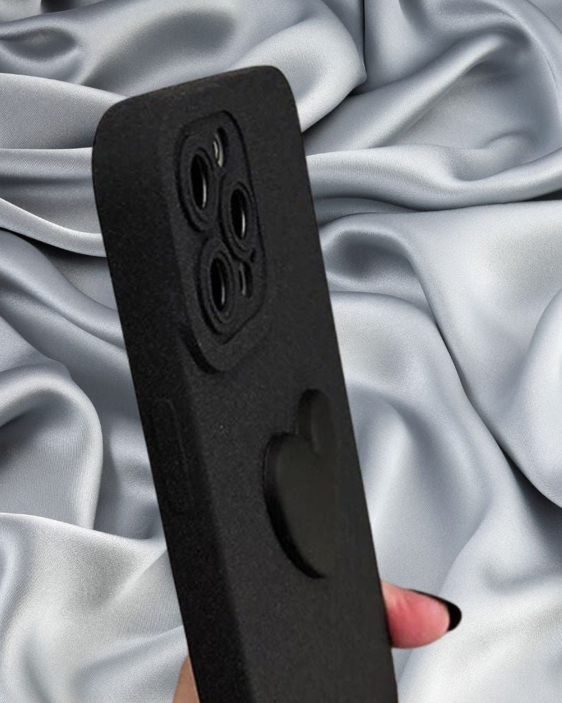 jet black iphone 14 cover
