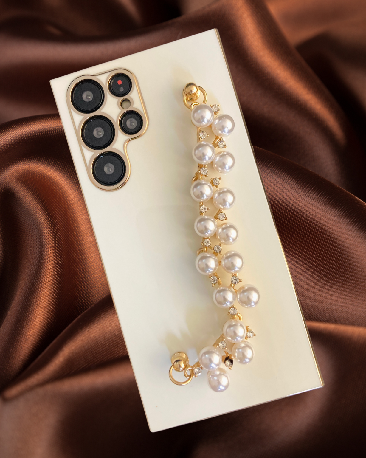 Elegant Pearl Rhinestones Bracelet Cover iPhone cover – JustAndBest India