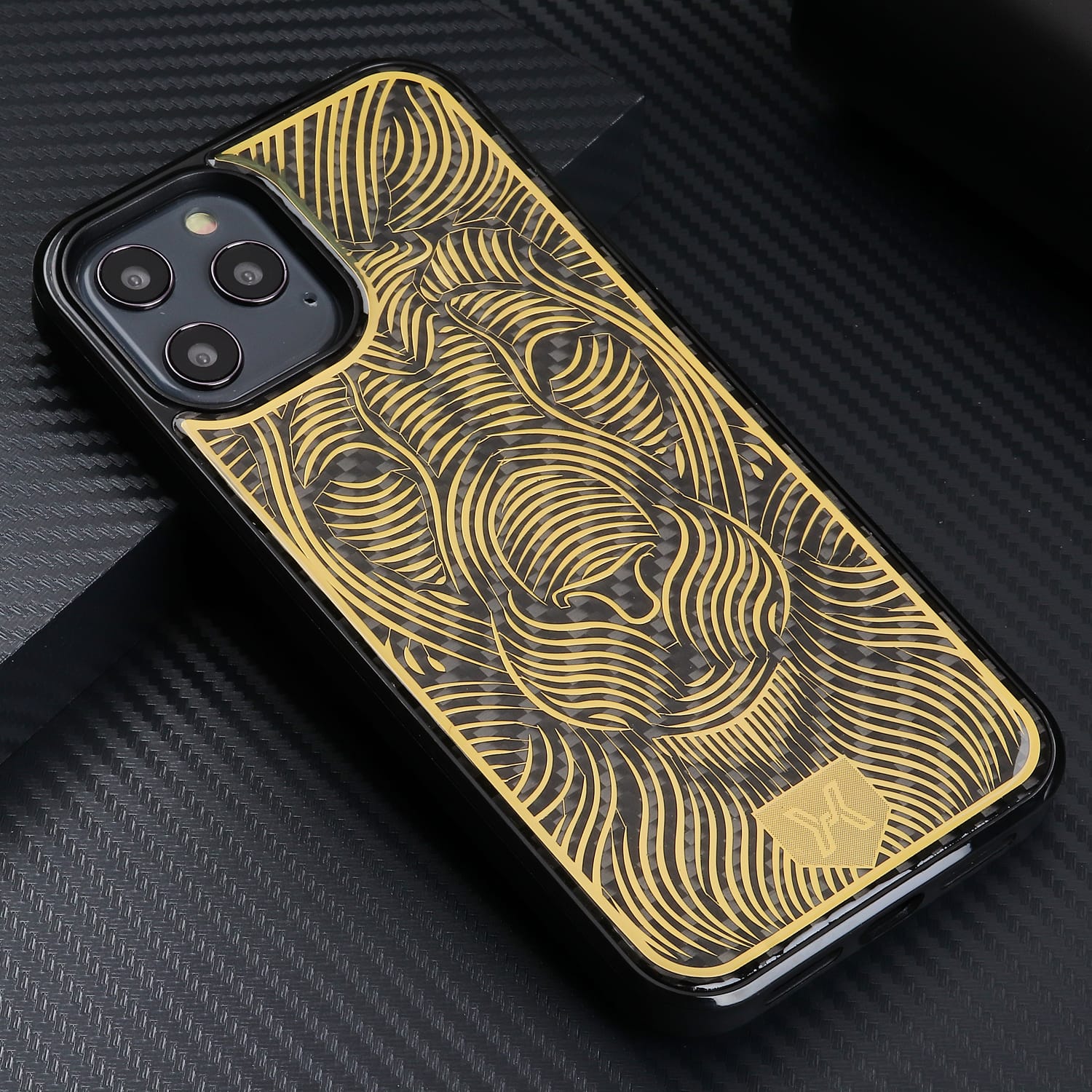 golden loin iphone cover