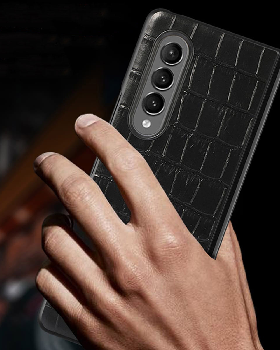 Minimalistic Design Z fold cover