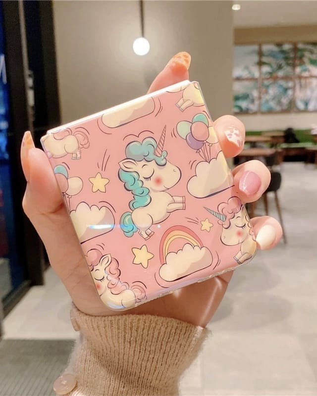 Shockproof z flip covers