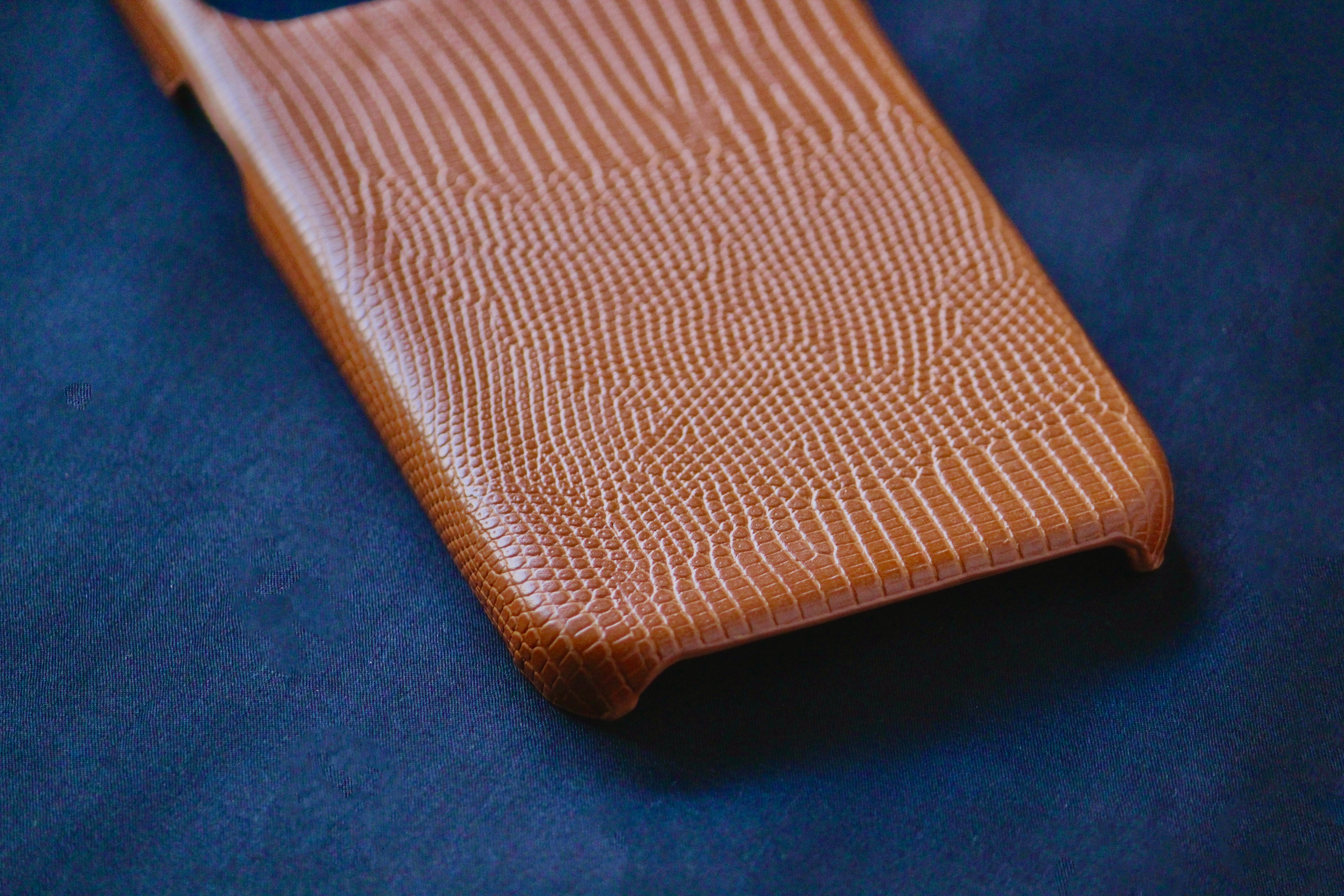 Brown Alligator Pattern Leather Luxury Case iPhone cover – JustAndBest India