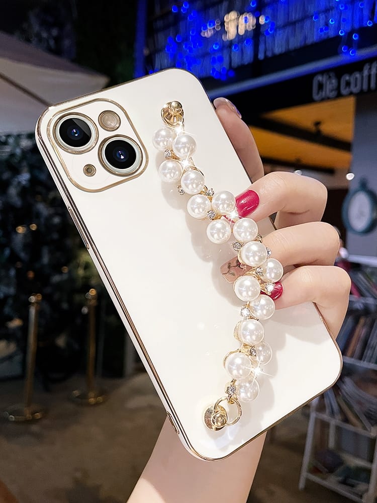 Samsung Galaxy S25 Series Pearl Rhinestones Bracelet Cover - case features