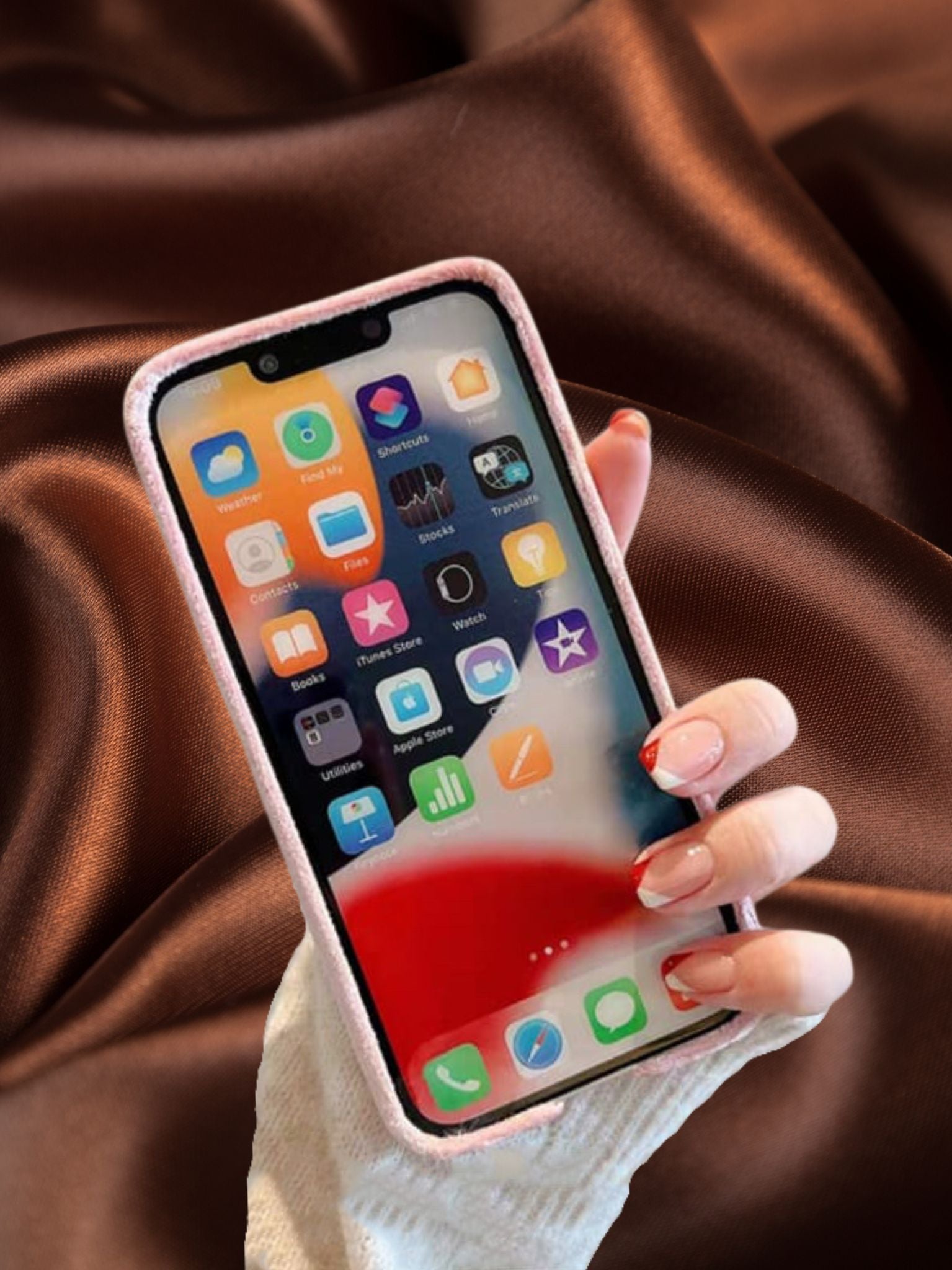 Elegant Hearts Velvet Case iPhone cover – JustAndBest India