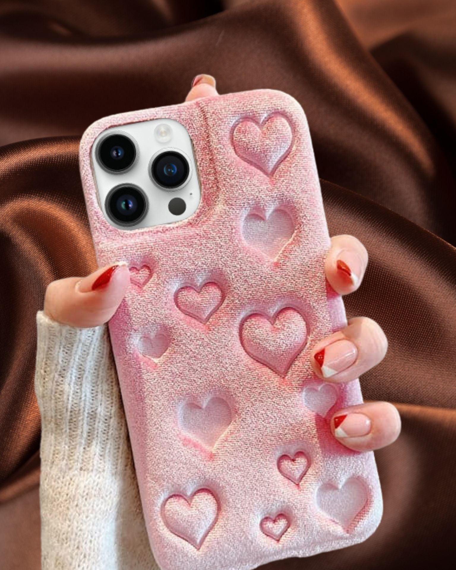 Elegant Hearts Velvet Case