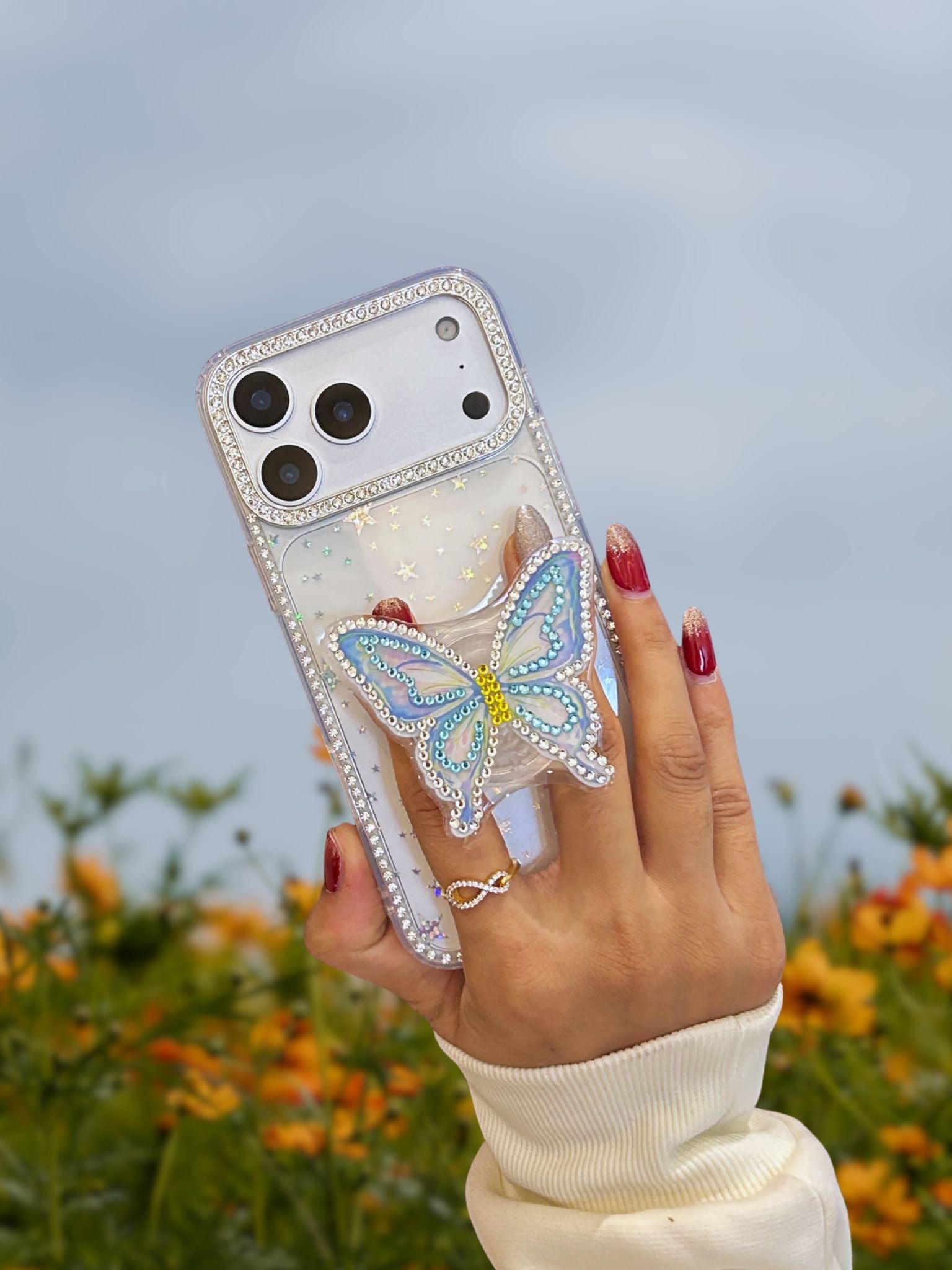 iPhone 17 / iPhone 17 Air / 17 Pro / iPhone 17 Pro Max Covers for Women