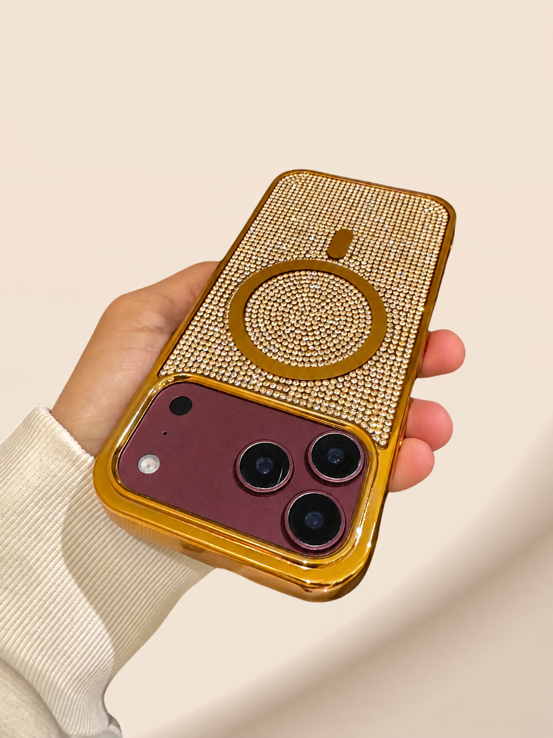 iPhone 18 Pro / iPhone 18 Pro Max Covers for Men & Women