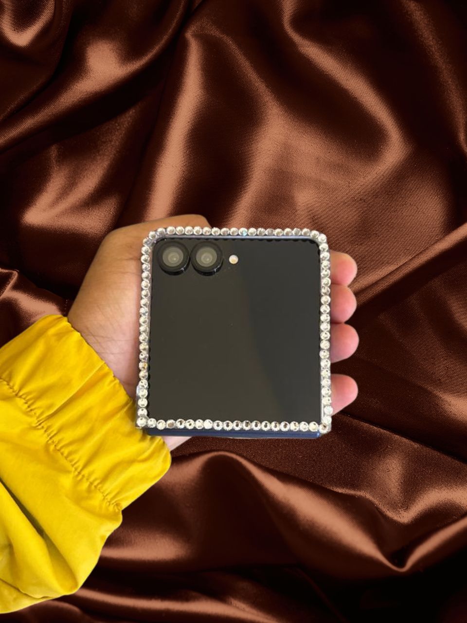 Samsung Galaxy Z Flip 7 Bling Diamond Stones Cover - slim profile