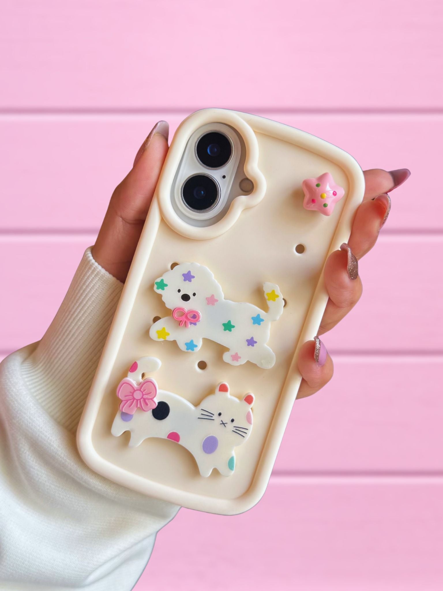 iPhone 16 Series 3D Rotating Pets Cover | Designer Case