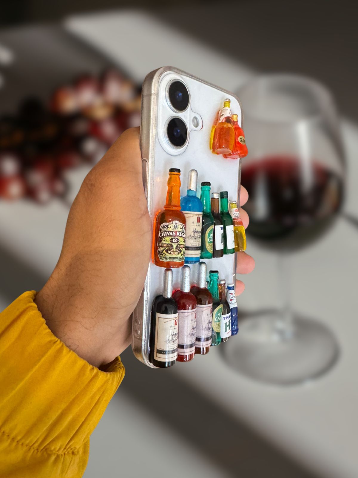 iPhone 16 Series 3D Wine Bottles Transparent Cover - protective case detail