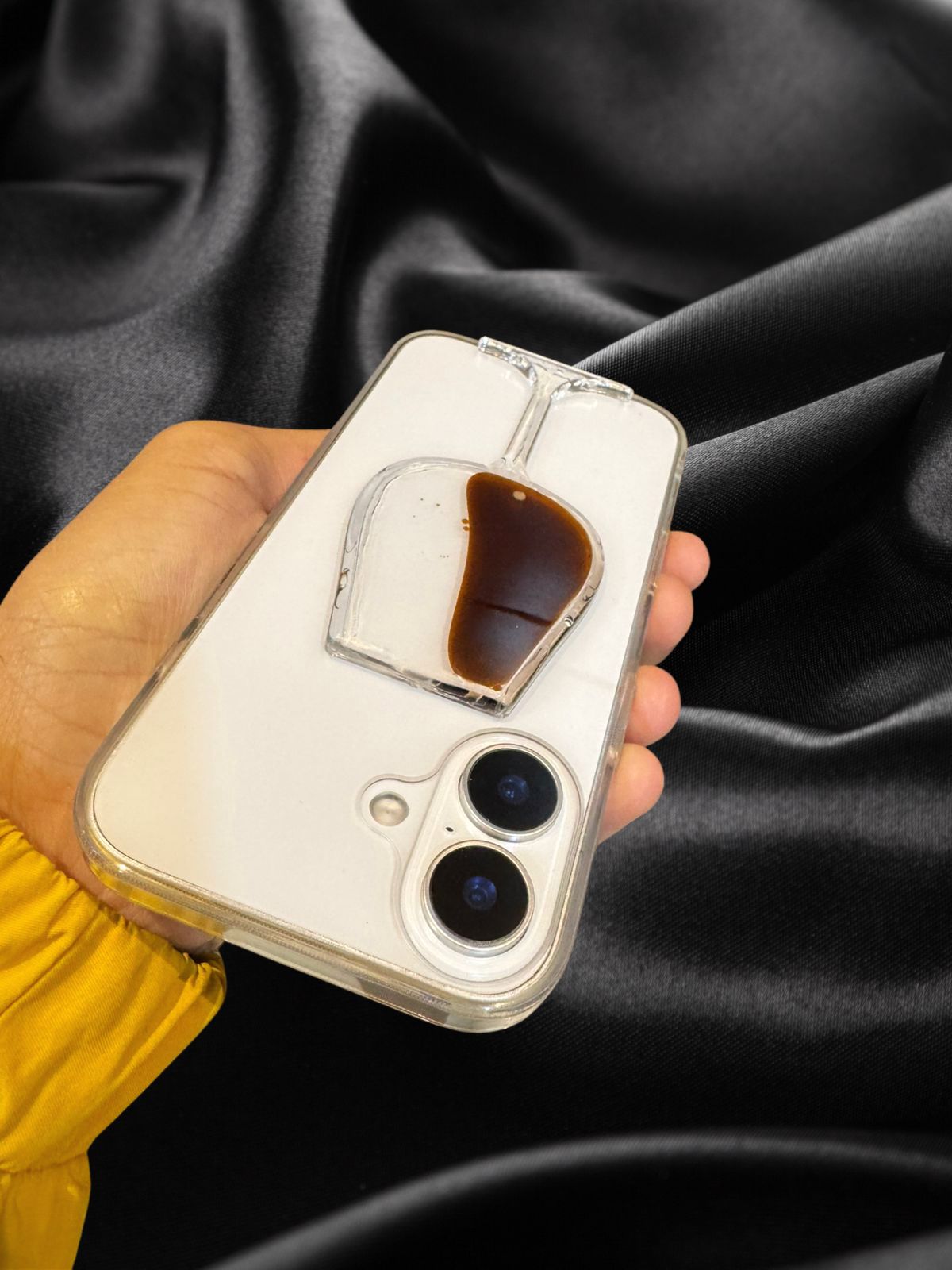 iPhone 16 Series Classy Wine Glass Transparent Cover - slim profile