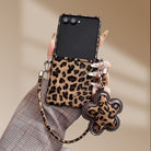 Samsung Galaxy Z Flip 5 Leopard Style Cover - protective case detail