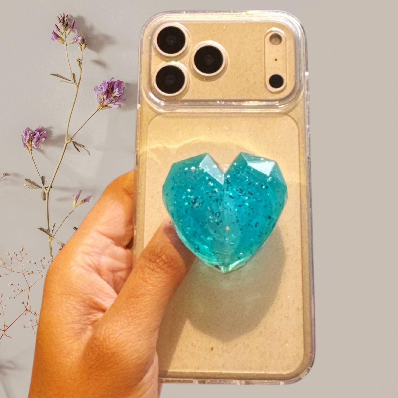 3D Glitter Heart Phone Gripper Holder – phone accessory by JustAndBest India