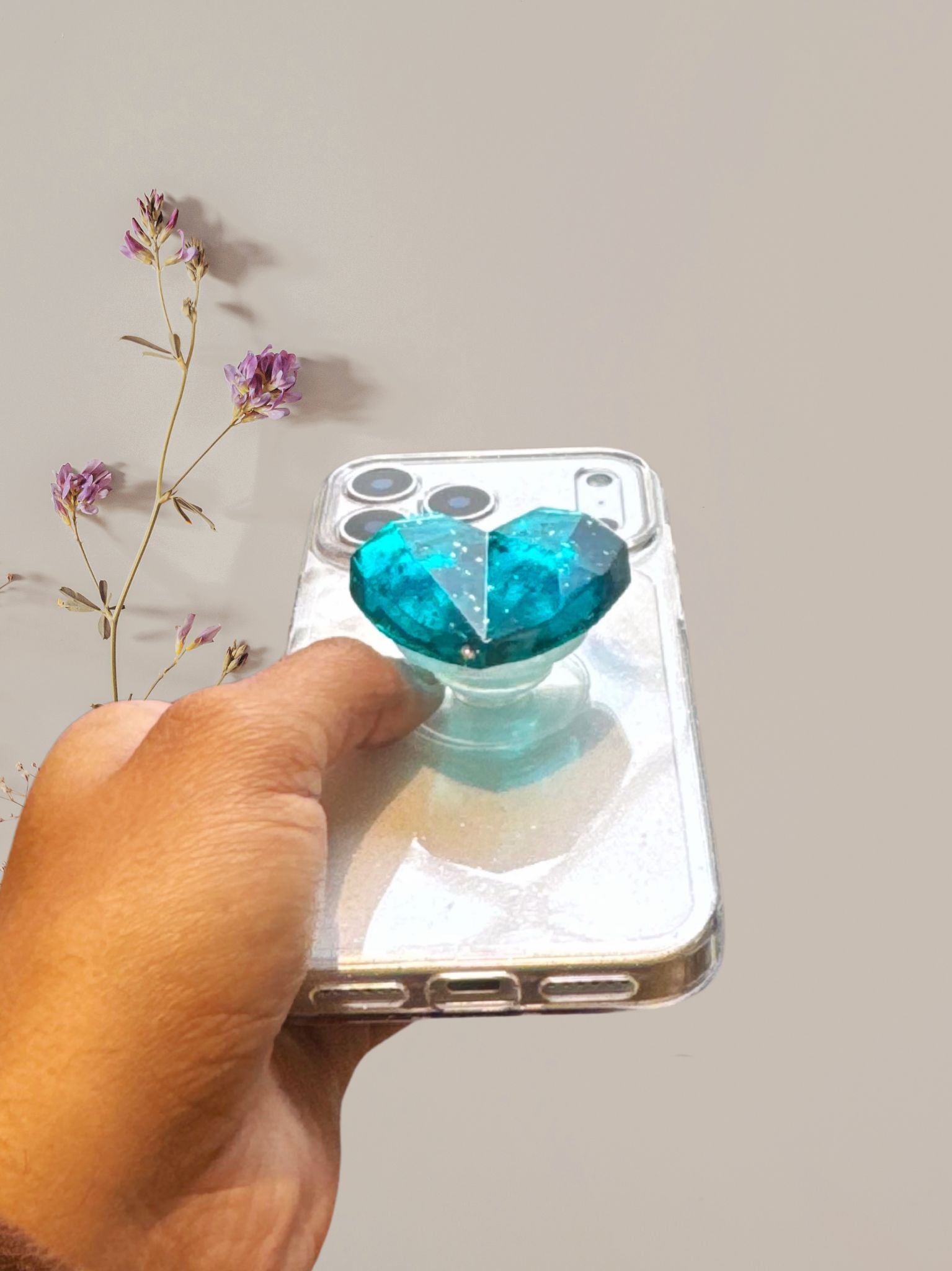 Dark gray 3D Glitter Heart Phone Gripper Holder - protective case detail