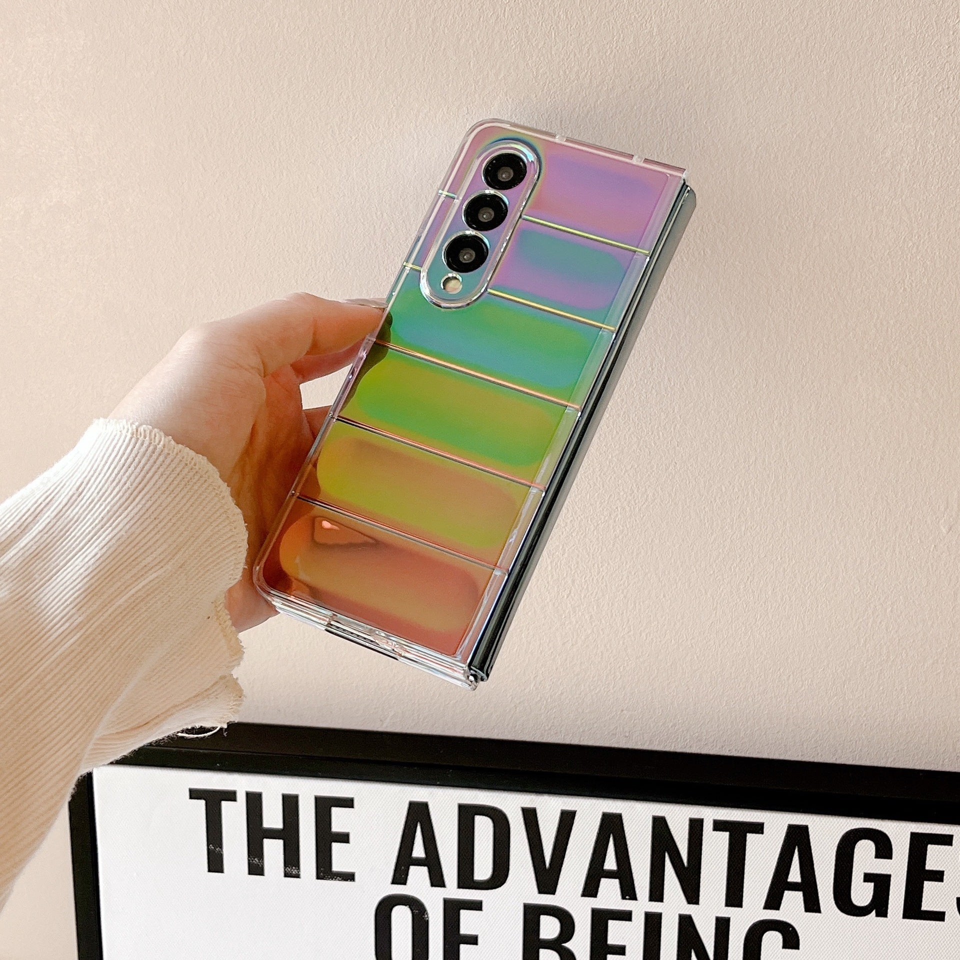 Aurora Light Effect Shiny Premium Cover iPhone cover – JustAndBest India
