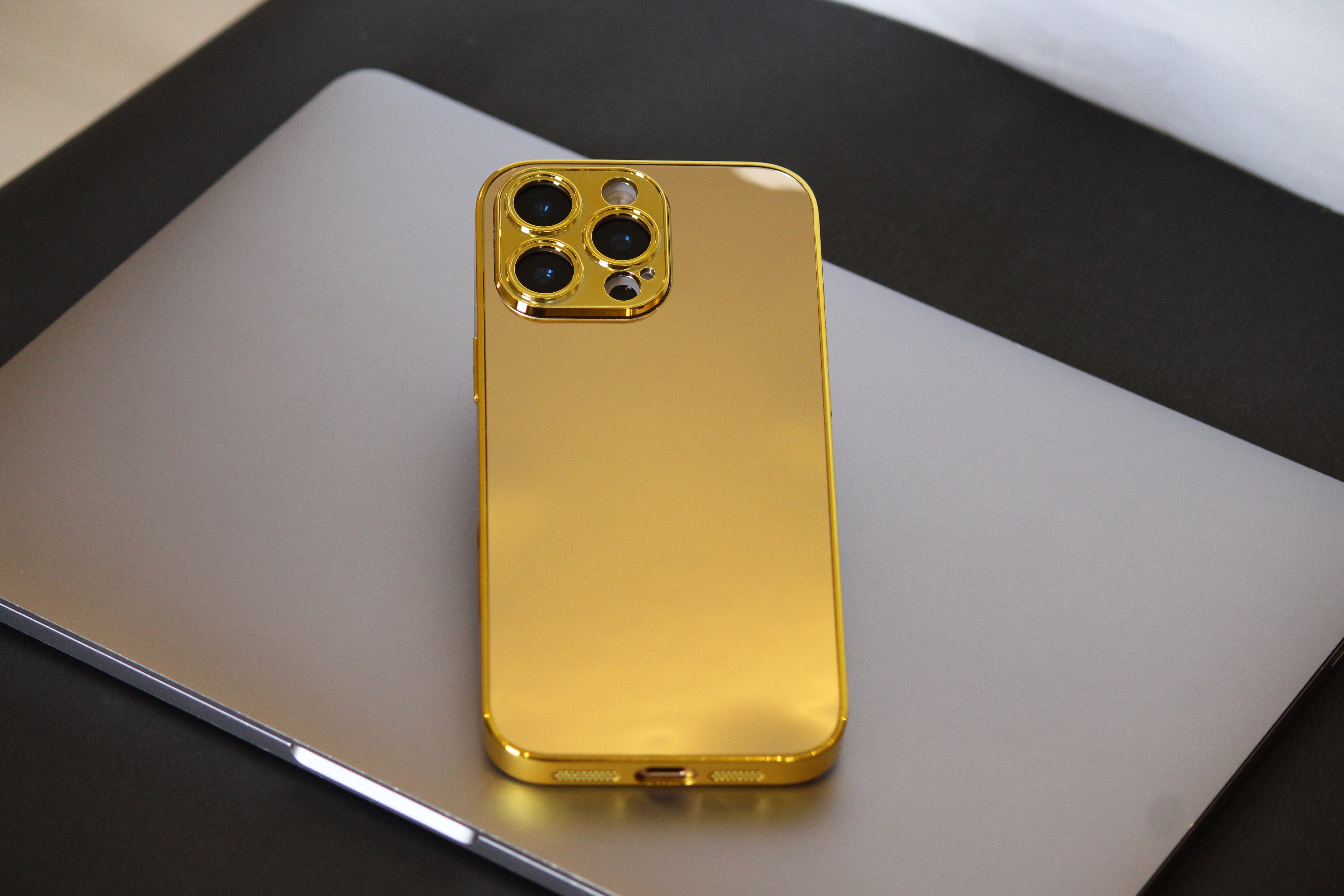 Gold Electroplated 360 Degrees Protection Premium Case iPhone cover – JustAndBest India