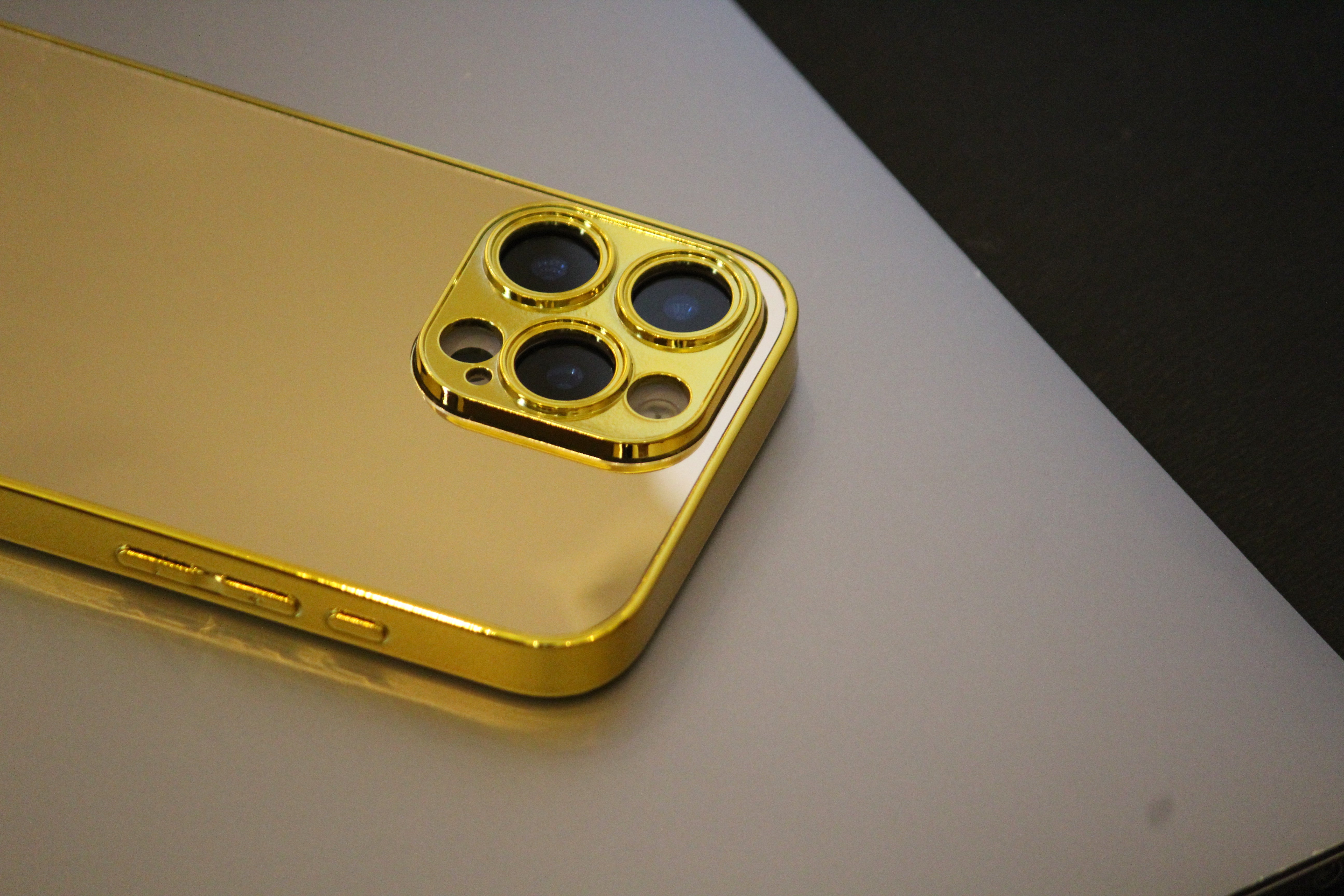 Gold Electroplated 360 Degrees Protection Premium Case iPhone cover – JustAndBest India