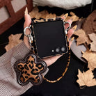 Samsung Galaxy Z Flip 5 Leopard Style Cover - protective case detail