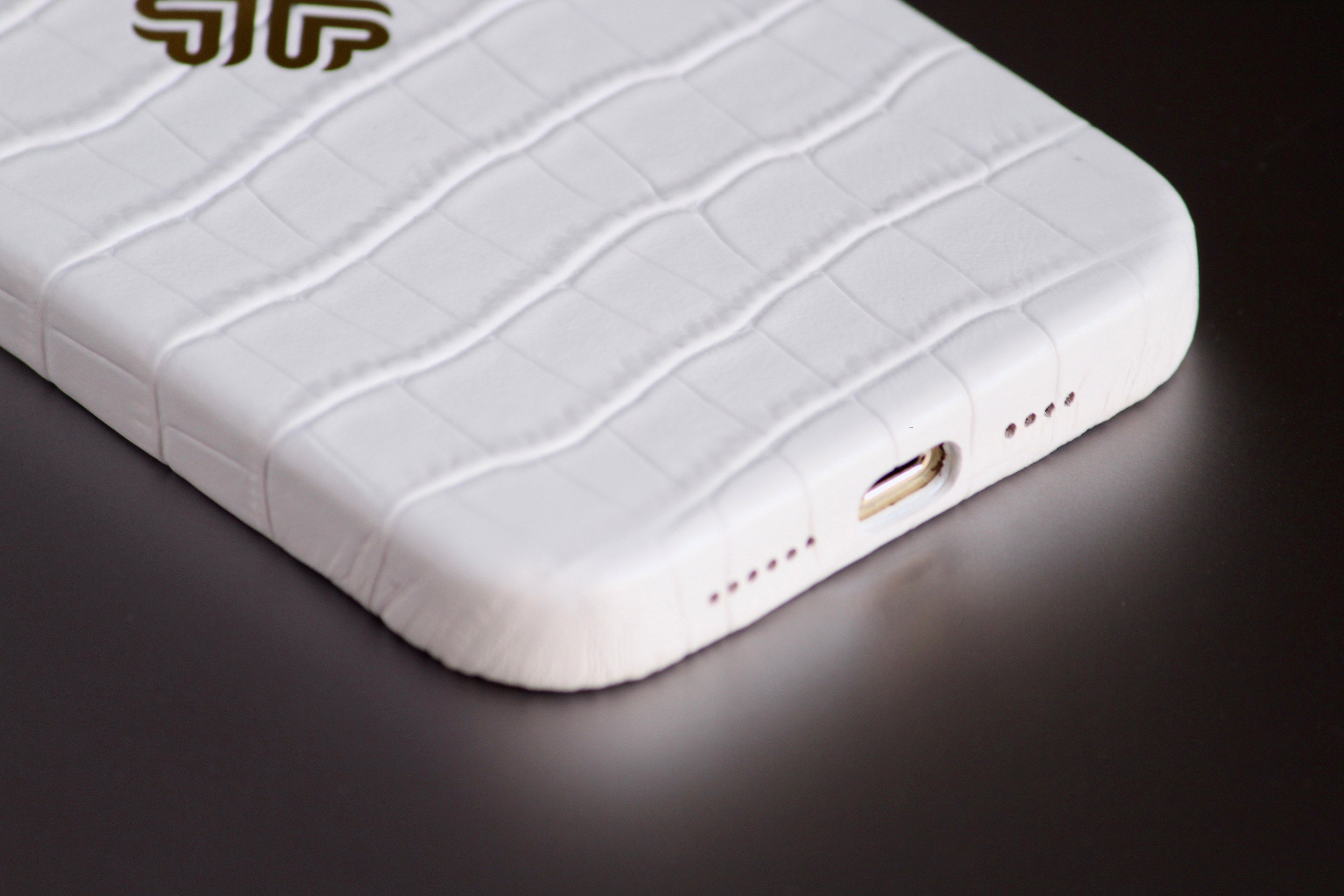 Rich White Leather iPhone Cover 