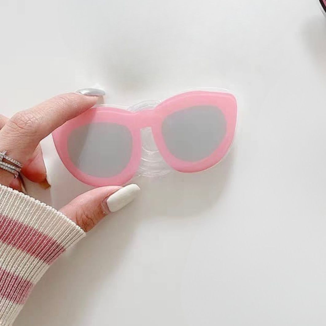 Goggles Phone Gripper Holder - protective case detail