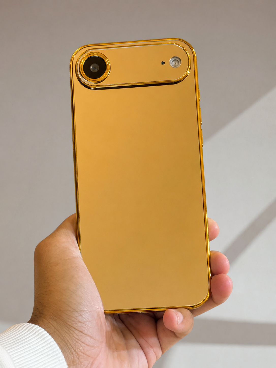 iPhone 17 Series Gold Electroplated Protection Case - slim profile