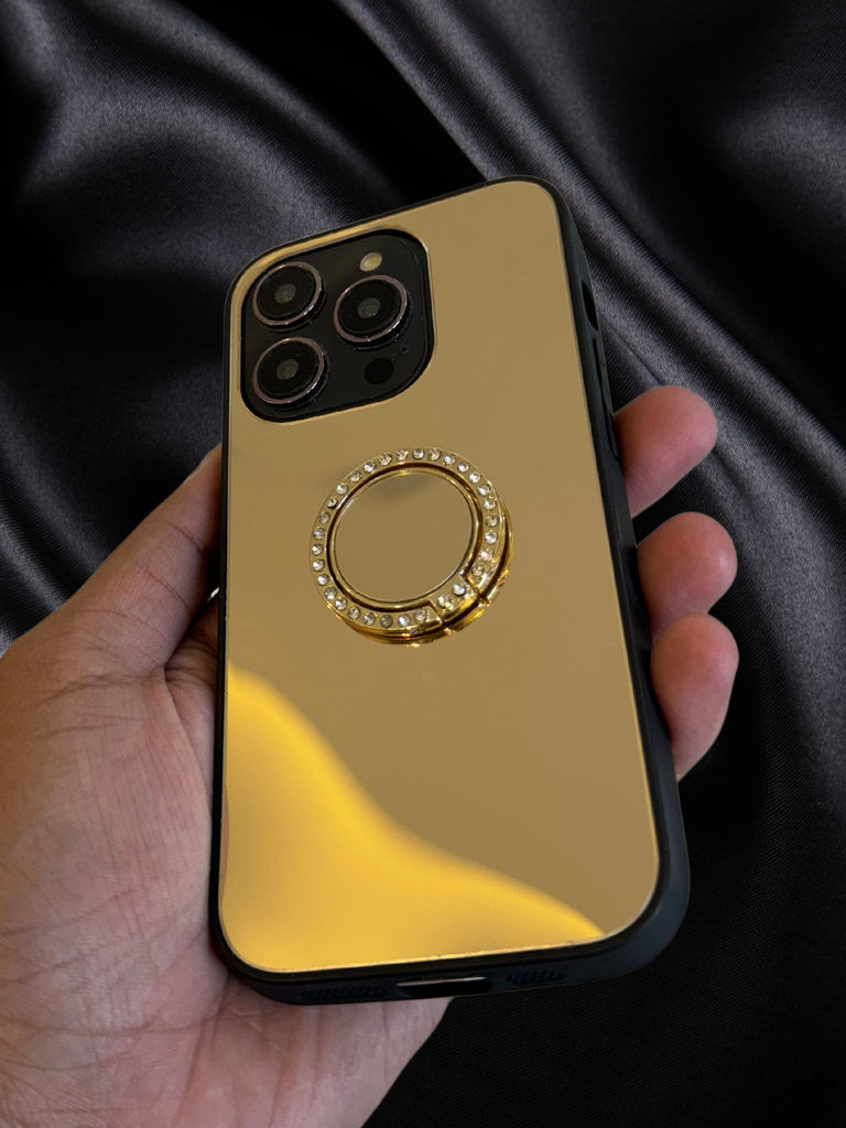 gold iphone 15 pro cover