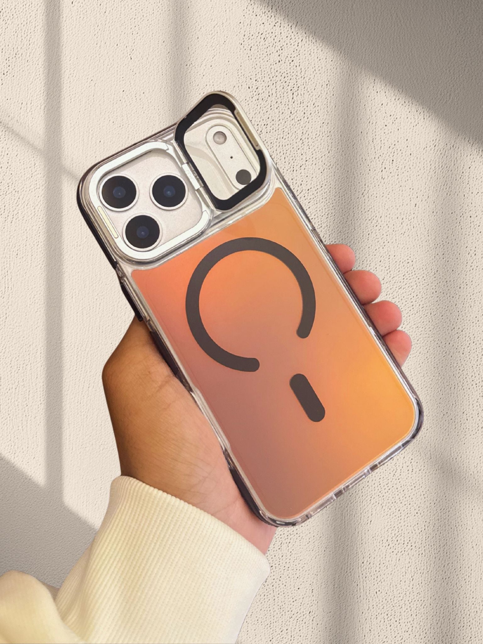 iPhone 17 Series Zazzy Effect Lens Protection Cover - protective case detail