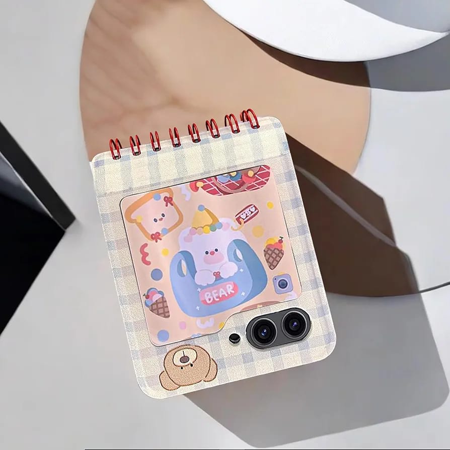 Samsung Galaxy Z Flip 5 Teddy Bears Notebook Case - protective case detail