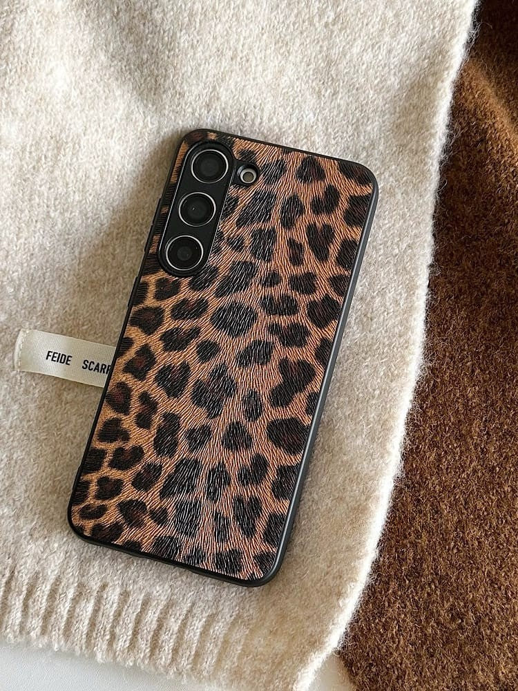 Samsung Galaxy S25 Series Leopard Style Matte Cover - phone case
