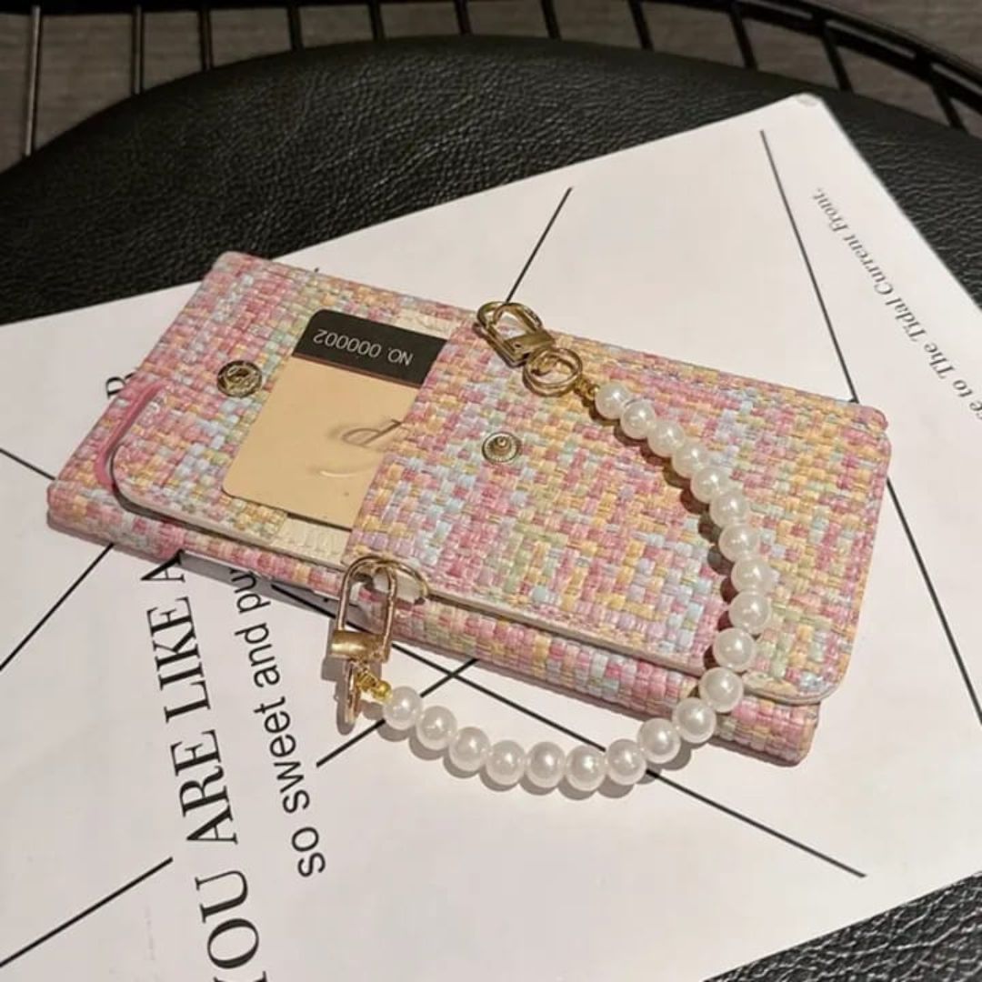 Samsung Galaxy S26 Ultra Pearl Bracelet Wallet Cover - slim profile