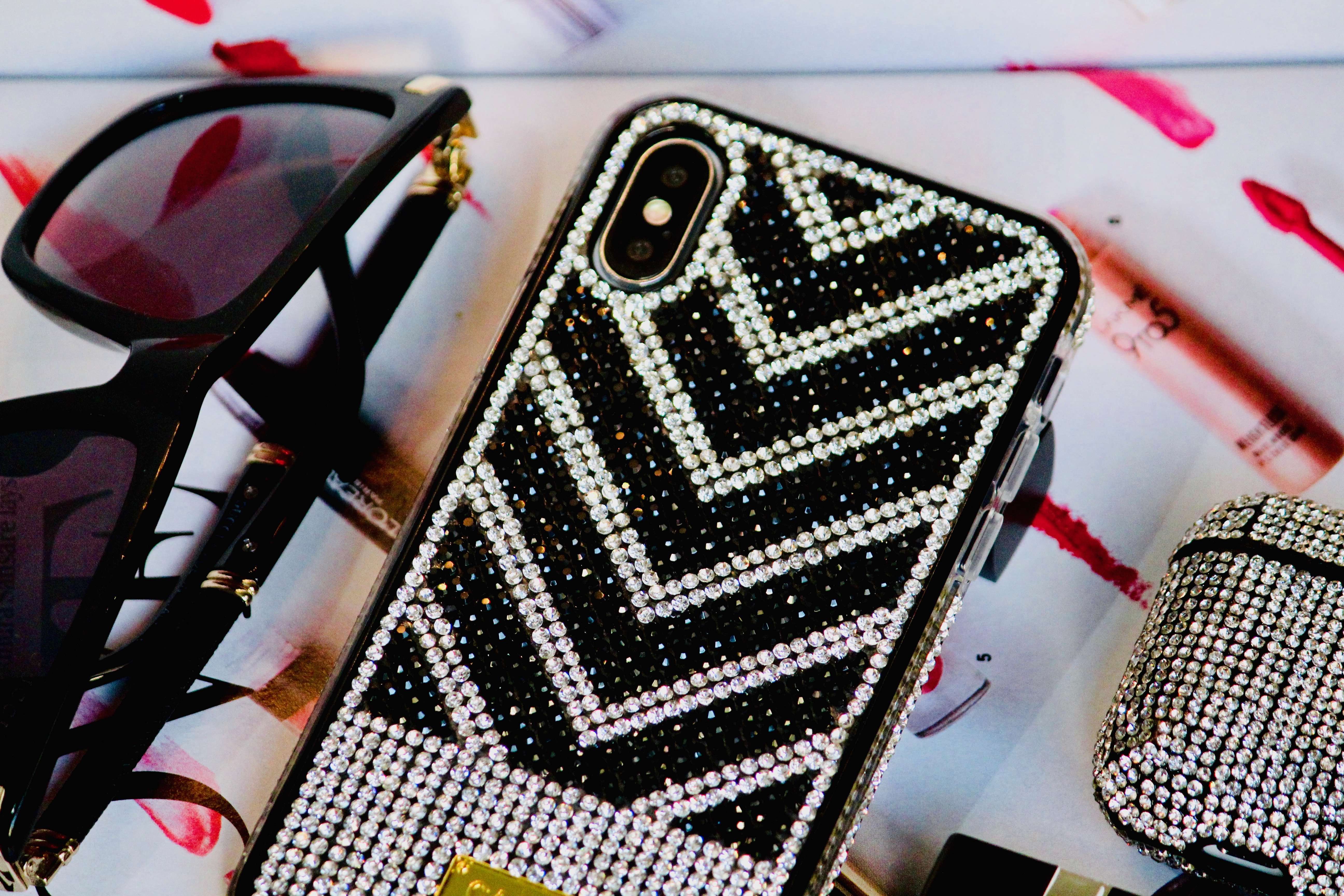 Bling Rhinestones Premium Luxury Cover iPhone cover – JustAndBest India