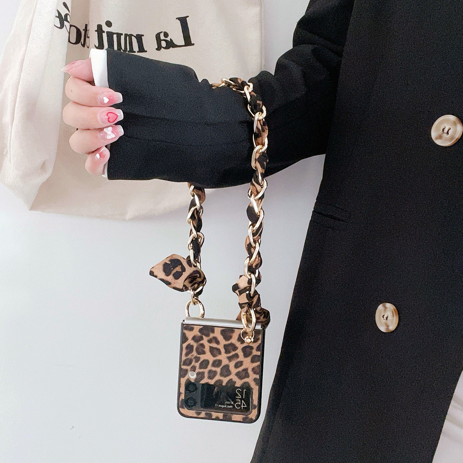 Leopard Style Gold Chain Bracelet Cover iPhone cover – JustAndBest India