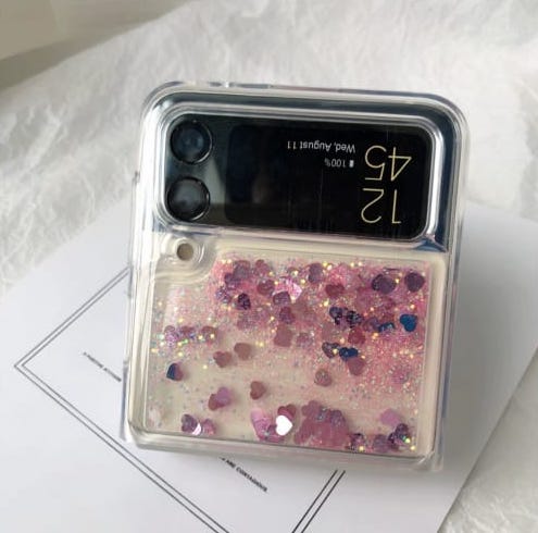 Elegant Moving Hearts Glitter Quicksand Cover iPhone cover – JustAndBest India