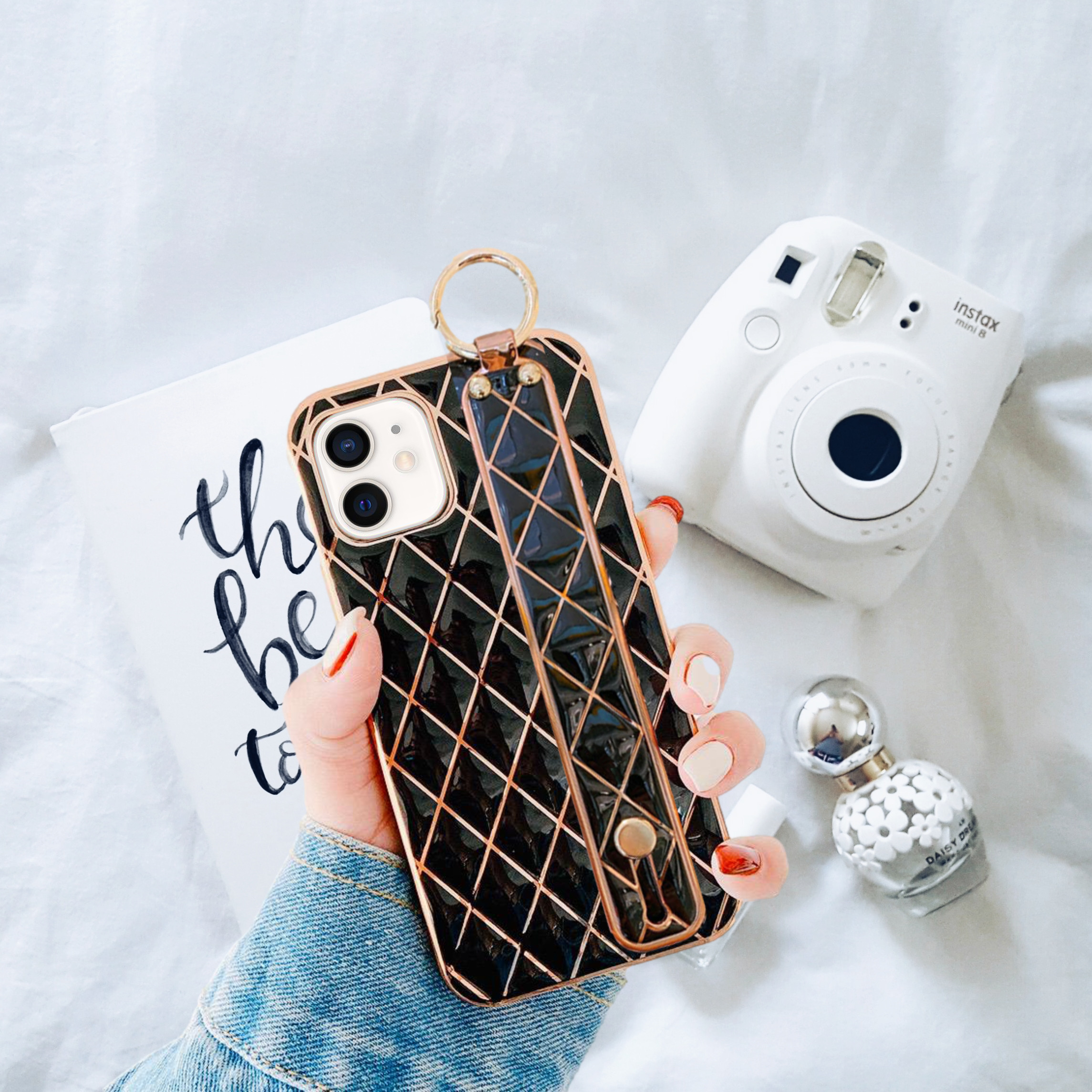 Glossy Black Grid Gold Electroplated Hand Strap Cover iPhone cover – JustAndBest India
