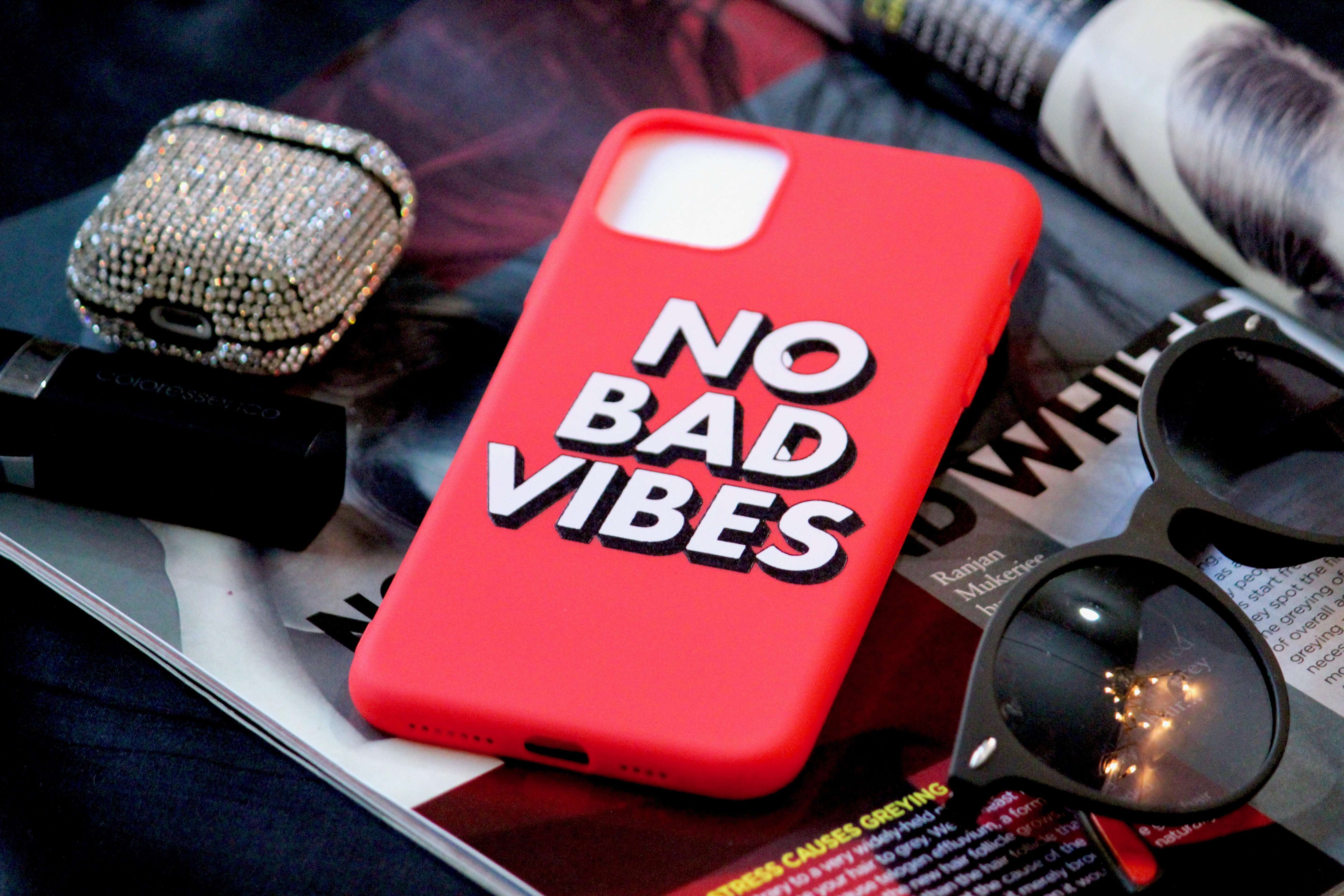 No Bad Vibes Silicone Soft Case (Available for iPhone 11 / 11 Pro / 11 Pro Max) – JustAndBest India
